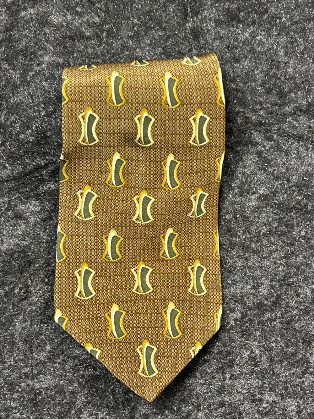 Etienne Aigner Vintage Silk Tie Medallion Horseshoe